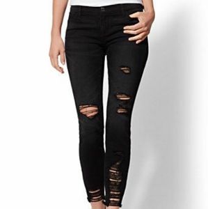 NY& Co Jeans